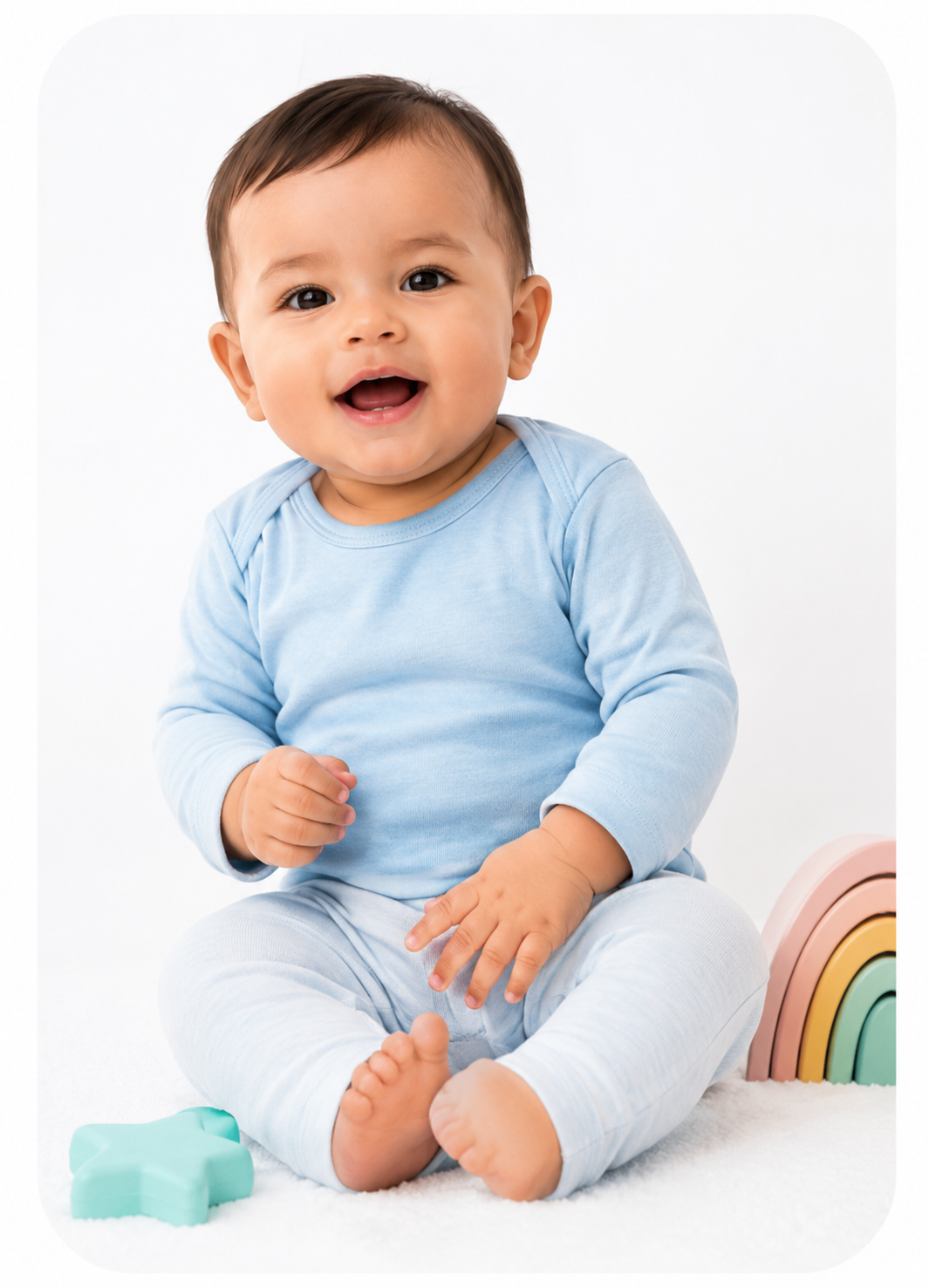 Baby being measured while MateoCare plots the growth curve